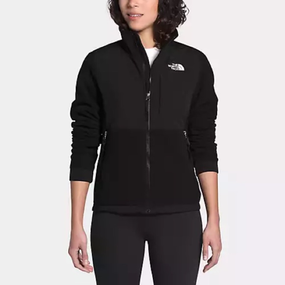 Women’s North Face Denali Fleece in Black